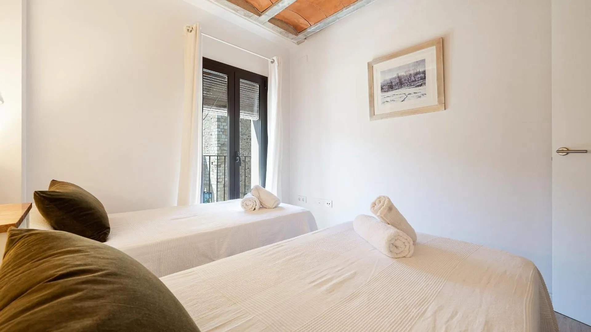 Apartment Hauzify I Apartaments Montblanc