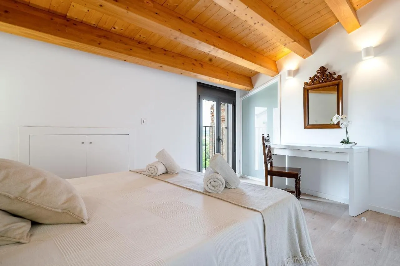 Apartment Hauzify I Apartaments Montblanc