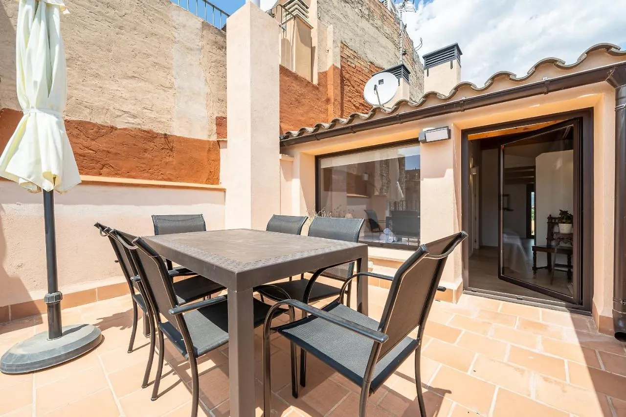 Apartment Hauzify I Apartaments Montblanc